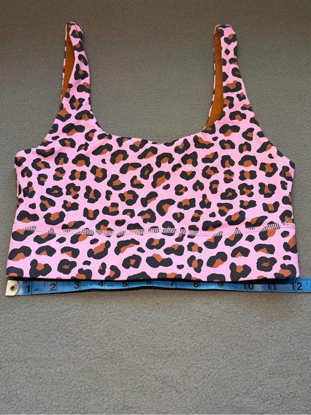 Fabletics Reversible Scoop Neck Crop Sports Bra pink leopard small nwot